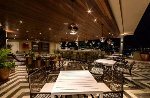 Hotel Singular Joy Vacation Rentals