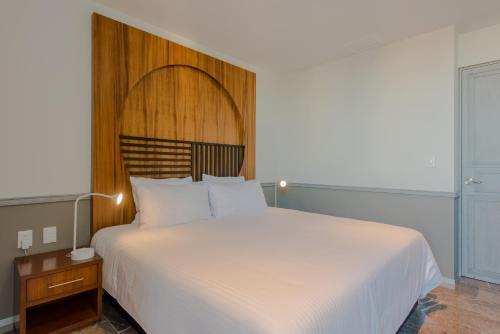 Apartamento Location!! - 2 Bdr - Luxury Rooftop - Sea Views - Pool - (Sng)