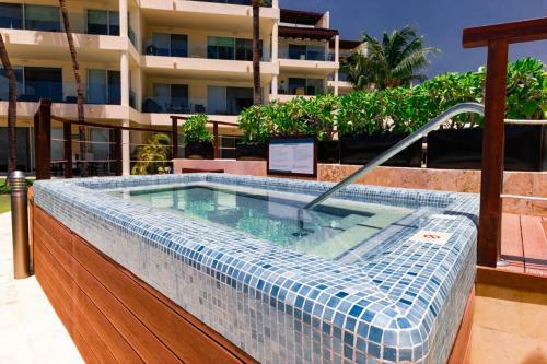 Incredible 3 Bedroom Penthouse At The Elements By Bric