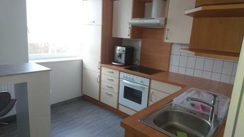 Apartment Karin, Eigener Eingang, 3 Schlafzimmer, Doppelcarport