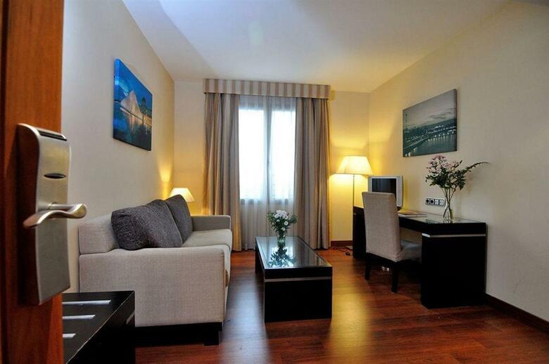Hotel Petit Palace Plaza Del Carmen