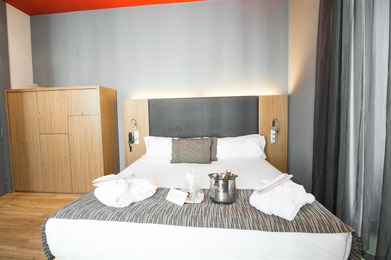 Hotel Petit Palace Plaza Del Carmen