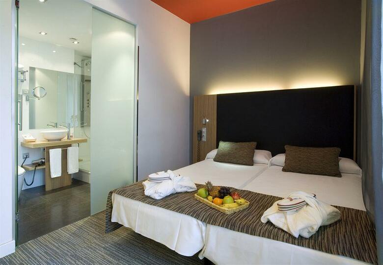 Hotel Petit Palace Plaza Del Carmen
