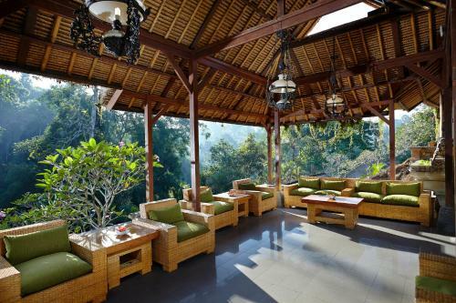 Tjampuhan Hotel & Spa