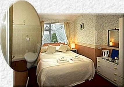 Hostal Mickleton Guesthouse