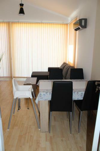 Holiday Villa Park - Sea View Albena - Villa 13
