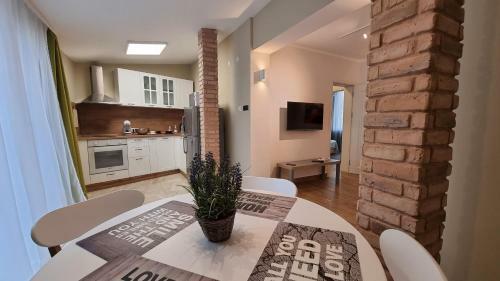Old Town City Center Apartment