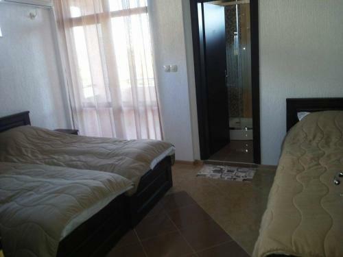 Hostal Pirin Private Houses
