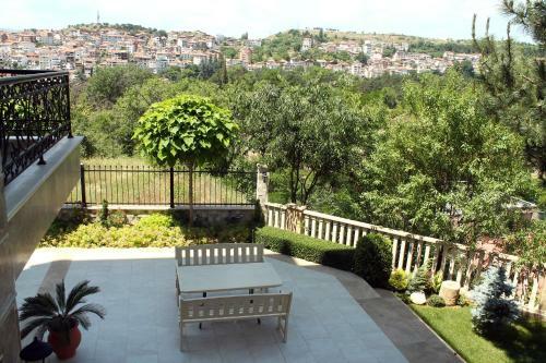 Hostal Garden Guest House