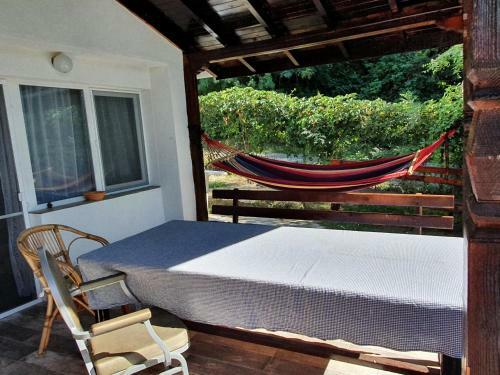 Hostal Velina House