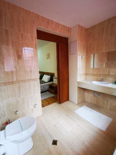Hostal Casa Divna