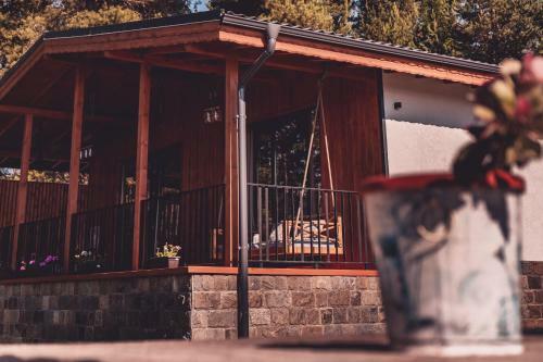 Villa Dakota Forest Retreat