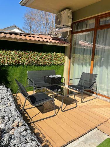 Hostal R34 Guest House