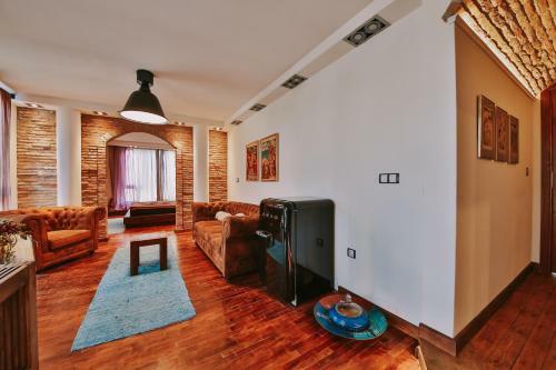 Le Rendezvous Apartments New Town