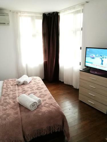 Honey I`m Home Apartments