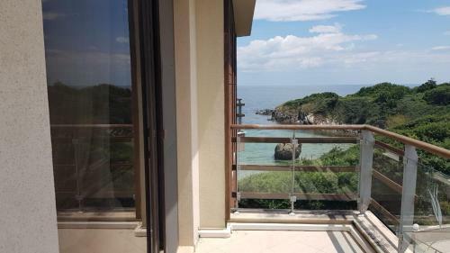 Sand Lilies Beach Apartment