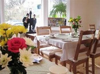 Hostal The Haldon Guest House