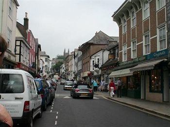 Hostal The Haldon Guest House