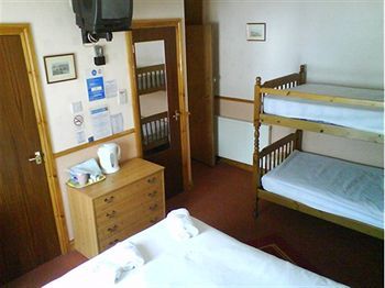 Bed & Breakfast Brampton Guest House