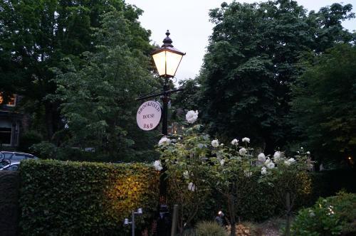 Hostal Brookfield House