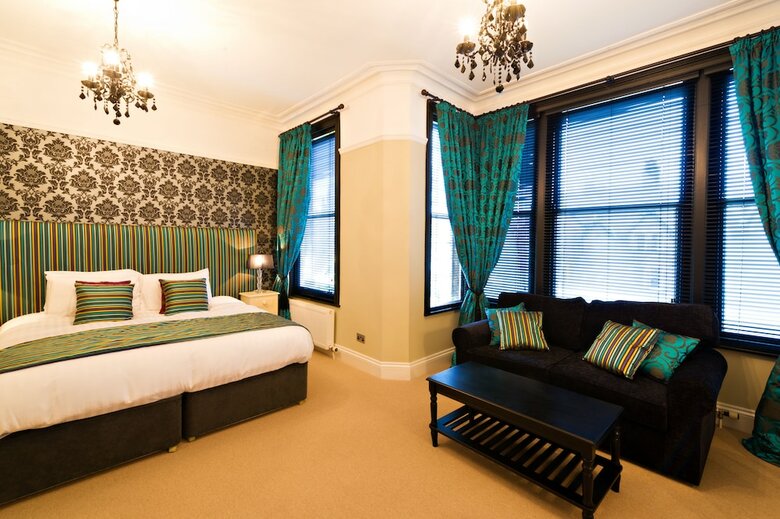Hostal The Grafton Boutique B&B