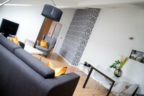 Nightspace: Regent House Apartments