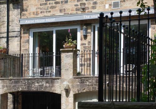 Ascot House Hotel