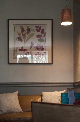 Ascot House Hotel