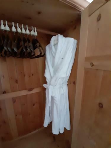 Hostal Ashwood House