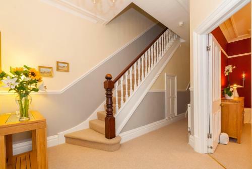 Hostal Ashwood House