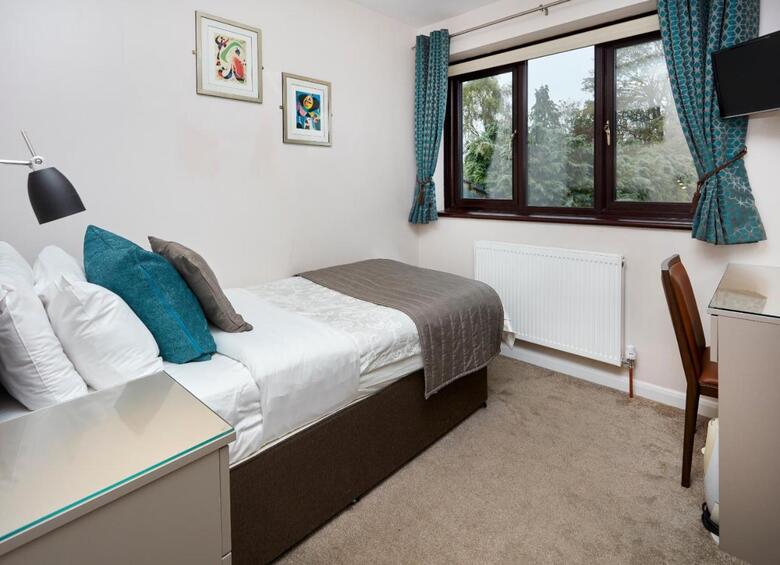 Hostal Conifers Guest House