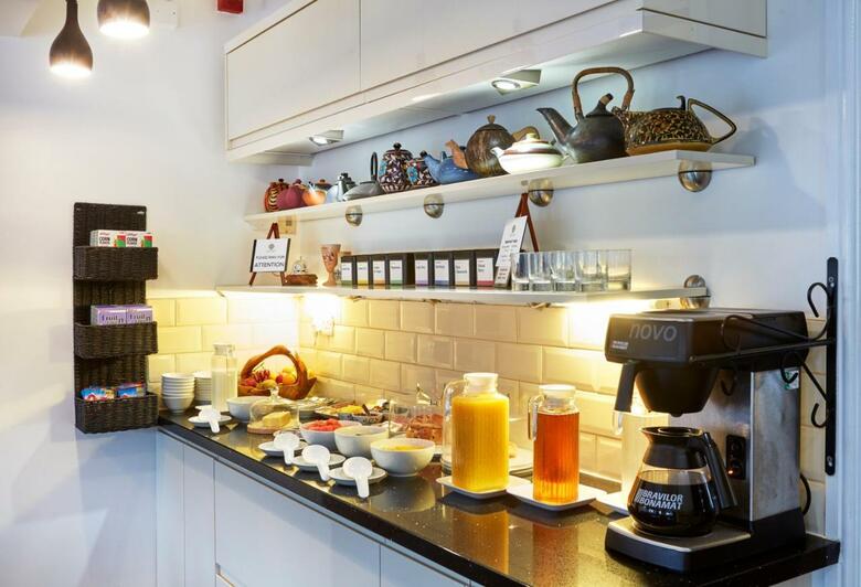 Hostal Conifers Guest House