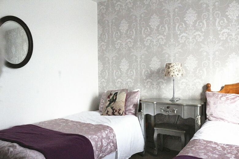 Bed & Breakfast Adams Guest House