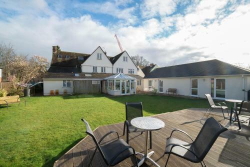 Hostal Red Mullions Guest House