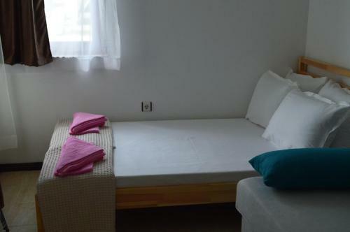 Aquamarine Apartments