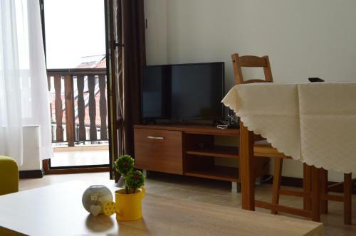 Aquamarine Apartments