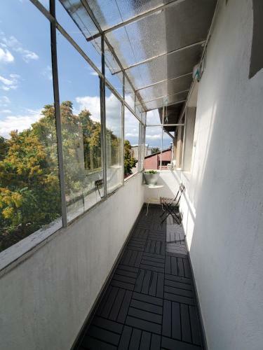 Sunny Central Apartment