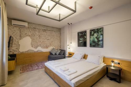 R34 Boutique Hotel