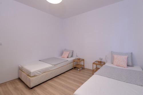 Atacama - Spacious Apartment In Lozenets Area