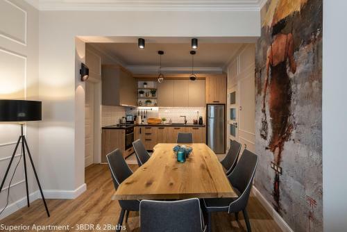 Apartamento Luxury & Unique - Top Center Apt. - 3bdr & 2 Baths