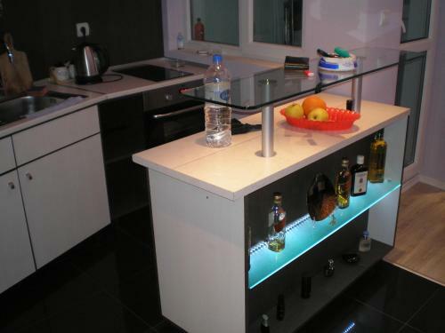 Small Luxury Apartment In A Top Location In Mladost 1a
