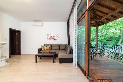 Villa Blaguna Eco Complex