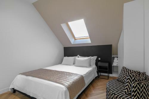 R-varna Deluxe Apartments