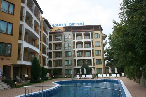 Golden Dreams Apartment