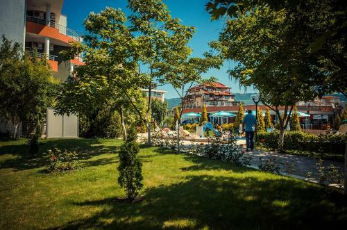 Apartamento S?oneczny Brzeg Green Fort Noks Studio