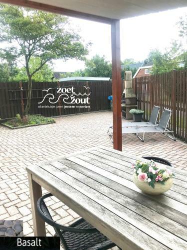 Holiday Home Basalt 6 P Amsterdam And The Beach