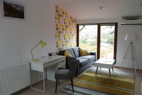 Fagaras Cosy Flat, King Bed & Double Sofa Bed Wifi