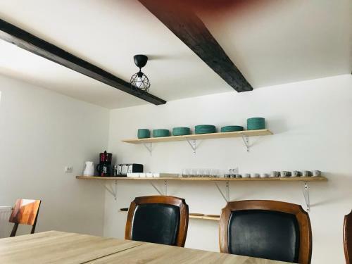 Hostal Guest House La Tata
