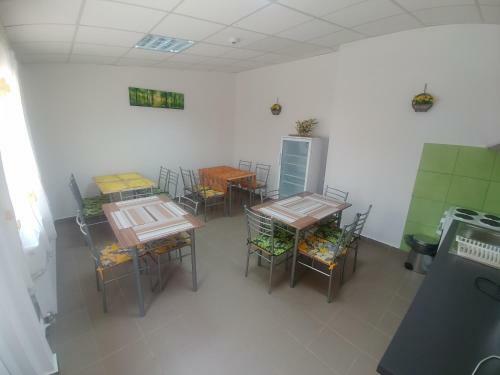 Hostal Camere De Inchiriat Carpati