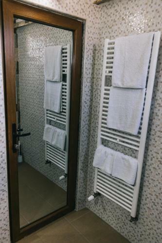 Hostal La Tusi Lovrin